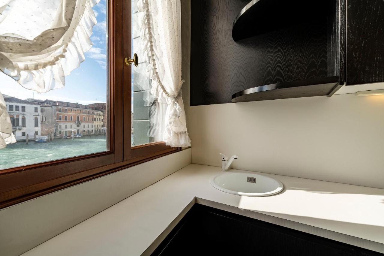 Ca' De Le Colonne - Luxury Grand Canal View