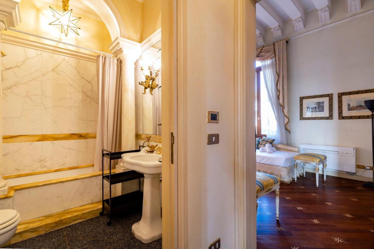 Ca' De Le Colonne - Luxury Grand Canal View Apartamento Venecia