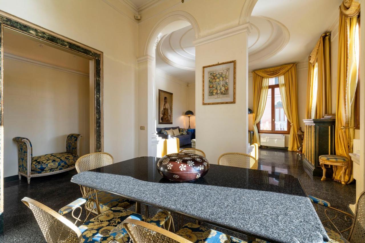 Ca' De Le Colonne - Luxury Grand Canal View Apartamento